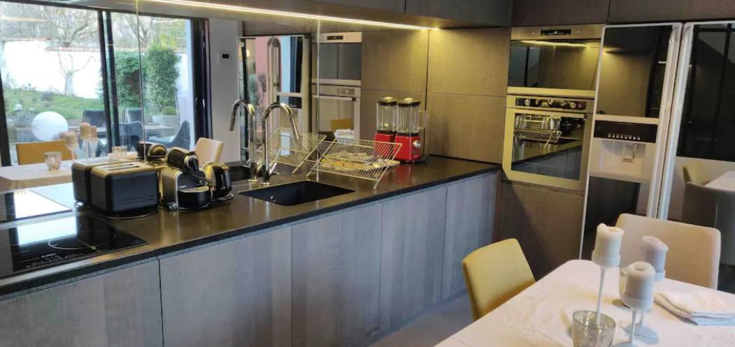 La Maison Du Petit Hutin 랭스 외부 사진